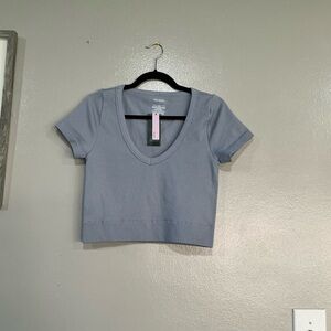NWT Wild Fable Seamless Ribbed Blue Top.   L